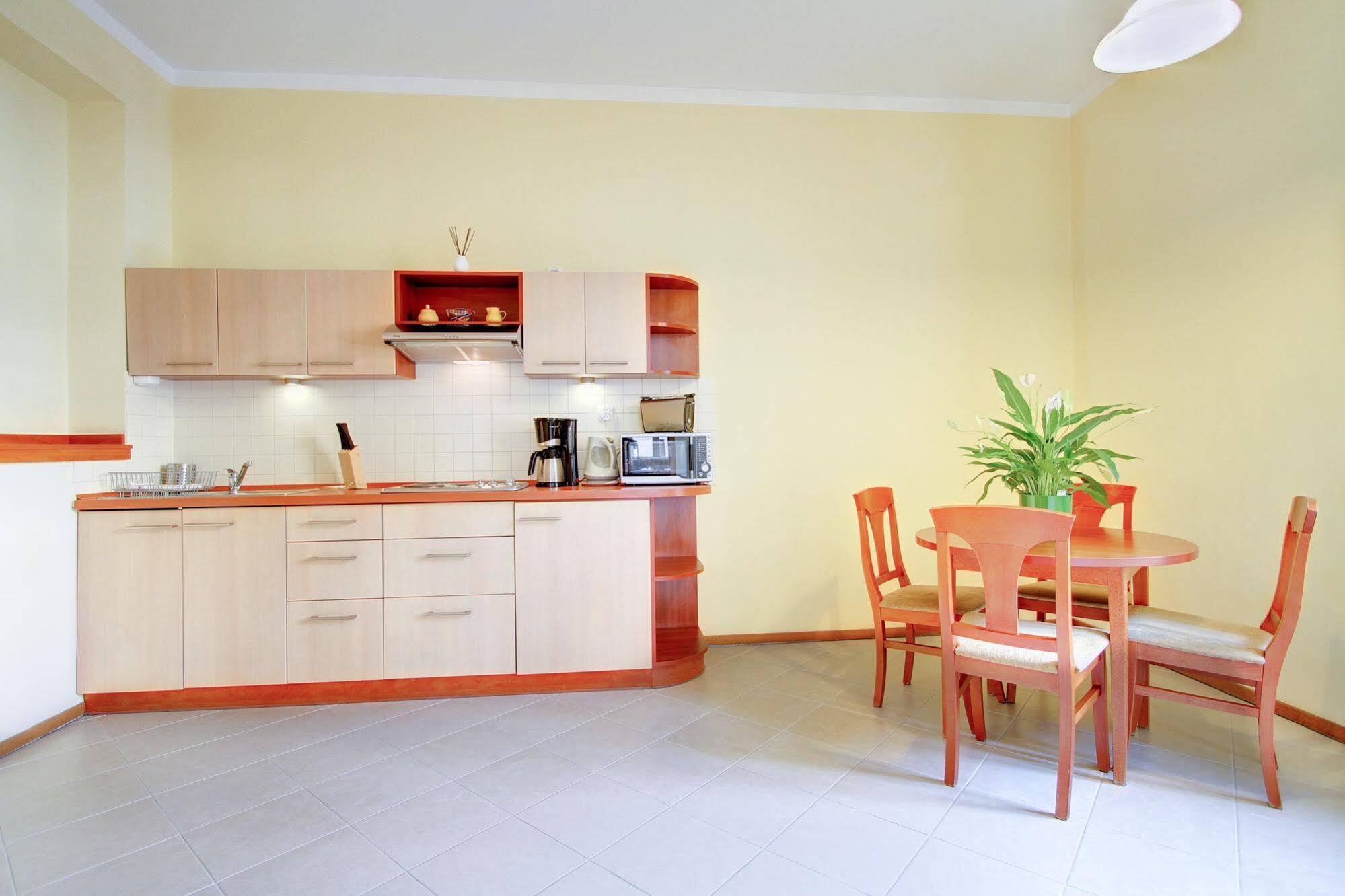 Apartamenty Rentalent Szpitalna 34 Krakau Exterior foto